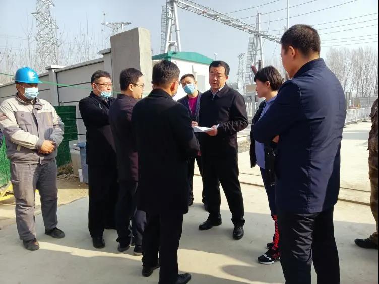 县长孟辉到城北河城东110kv变电站杨高和肉羊产业示范区实地调研